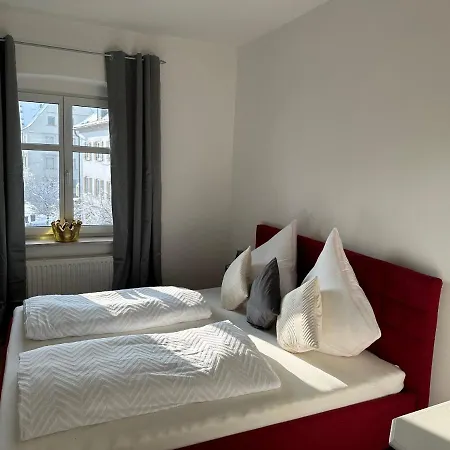 Muehlbach's Apartament *